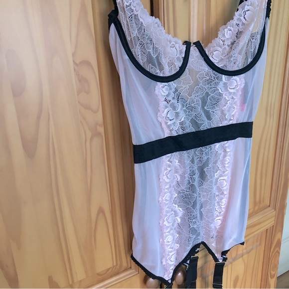 Seven ‘til Midnight Women's Lace Fitted Chemise Mini Dress &Thong Size Medium - Picture 2 of 15